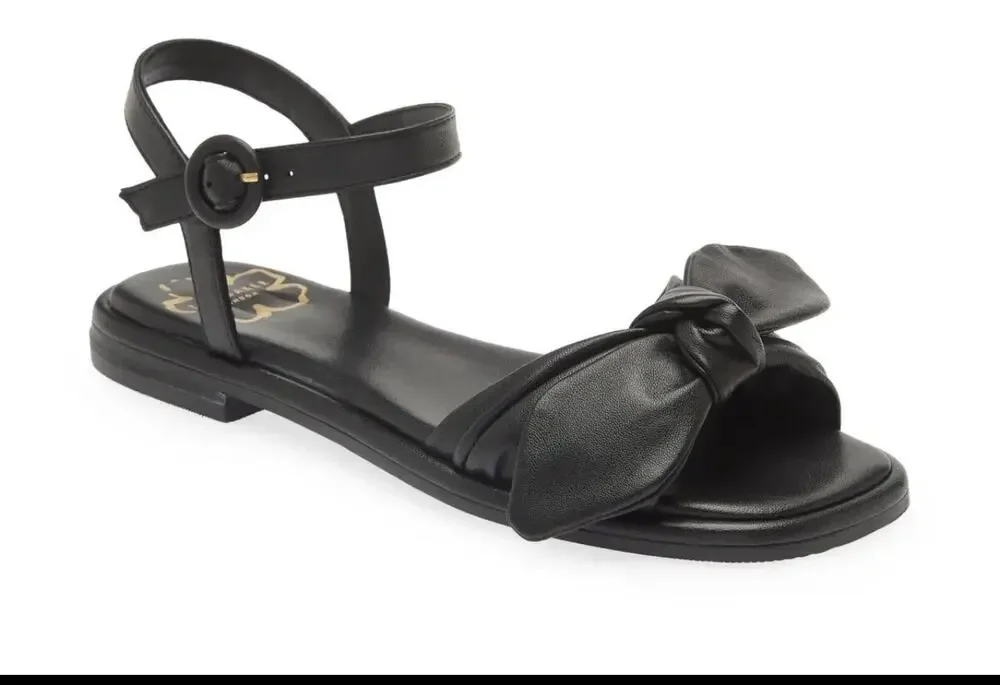 Ted Baker London Halah Sandals in black. Women's Size 39.5 or US 9.5